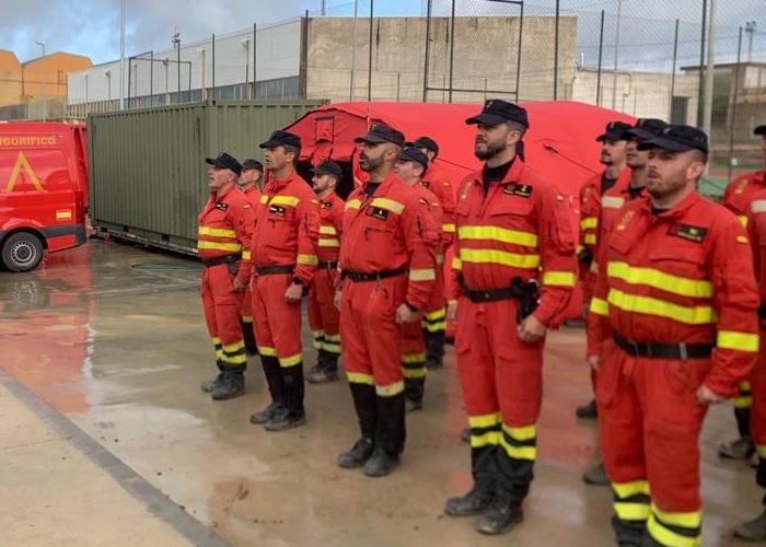 La UME recibe en Valverde el reconocimiento por sus labores de rescate