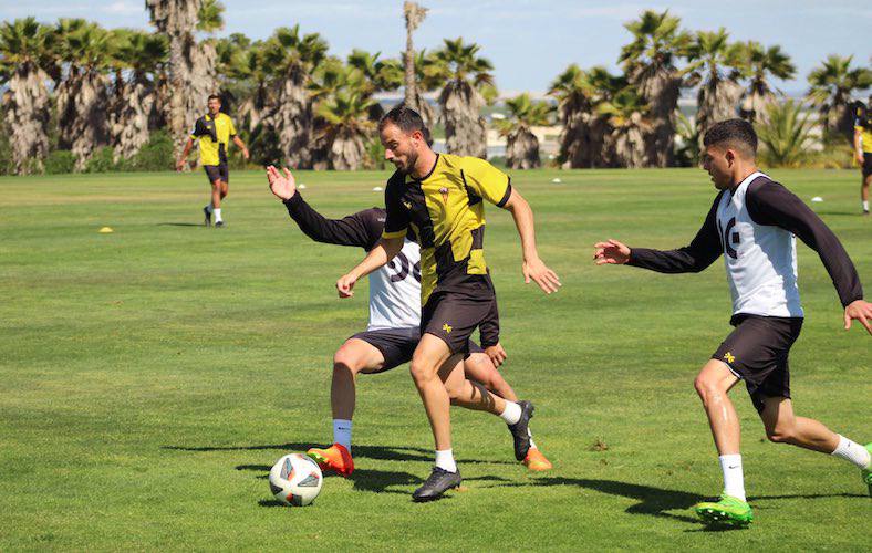 El San Roque ha preparado a fondo su partido de este sábado ante el Cádiz Mirandilla. / Foto: @SanRoqueLepe.