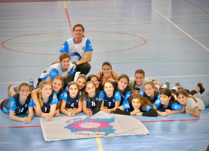 El Estuaria llegó a los cuartos de final del CADEBA Infantil Femenino de voleibol.