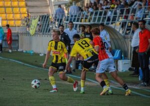 El San Roque espera sumar los tres puntos en su partido del domingo en feudo ejidense. / Foto: @SanRoqueLepe.