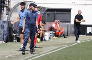 El equipo de Antonio Toledo confía en sacar adelante su partido de este domingo ante el Madrid CFF. / Foto: www.lfp.es.