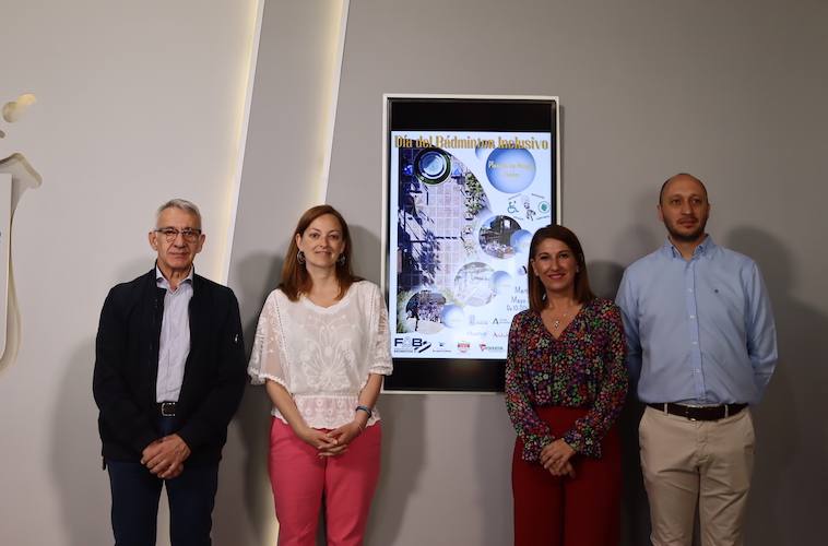 Un momento de la presentación del II Día del Bádminton Inclusivo, evento que tendrá lugar el próximo 9 de mayo en la Plaza de las Monjas.