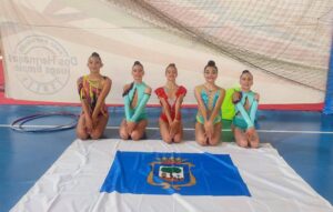 Componentes del GR Huelva en el Campeonato de Andalucía Copa-Precopa de Gimnasia Rítmica en Dos Hermanas.