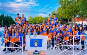 Componentes del Club Natación Huelva en el XLVIII Trofeo 'Melchor Castro' celebrado en Baena (Jáen).