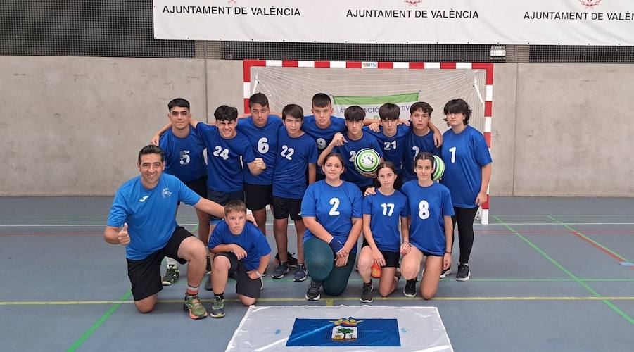 Formación del ColpBol Oficial Huelva, de la Escuela Multideporte JCE, campeón de España Infantil.