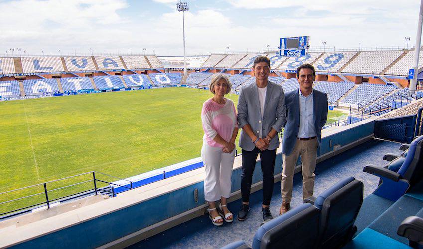 Presentados los tres nuevos miembros del consejo de administración del Recre, con Jesús Vázquez a la cabeza. / Foto: @recreoficial.