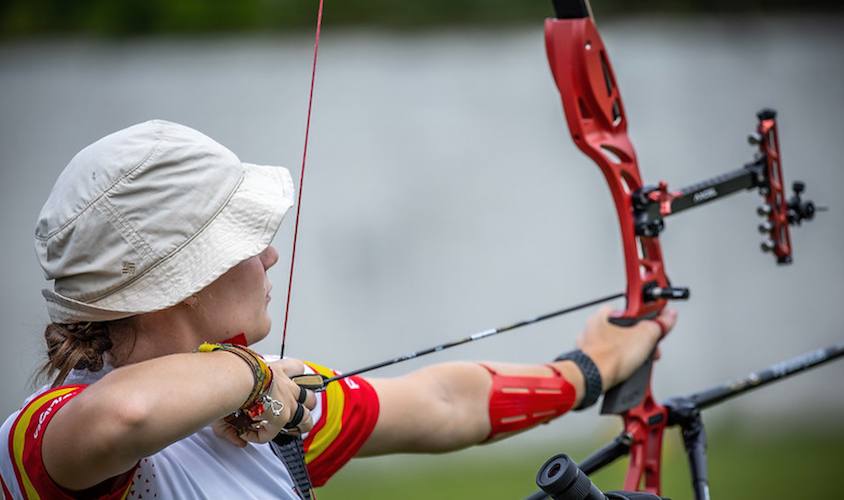 Leyre Fernández acabó 17ª en el prestigioso Nimes Archery Tournament.