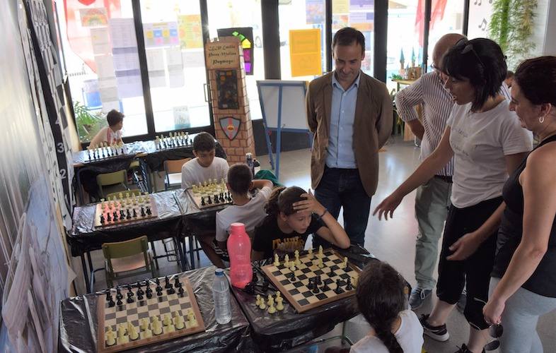 El evento del CEIP Emilio Molina Pérez ha sido organizado por Verónica González, maestra del centro.