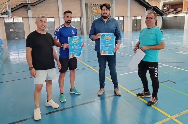 El Ayuntamiento de Lepe pone en marcha la campaña deportiva del verano, la 'Deporte Summer 2023'.