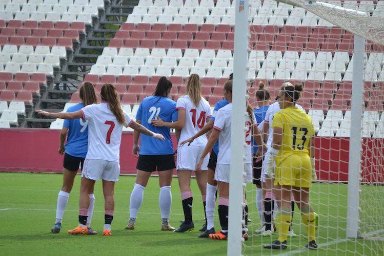 El Sporting de Huelva juega este sábado en Cáceres su tercer amistoso. / Foto: @sportinghuelva.