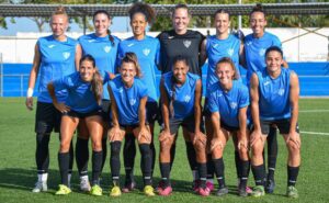 Formación de salida del Sporting de Huelva en su partido en Cáceres. / Foto: @sportinghuelva.