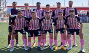 El Bollullos lució su segunda equipación en el duelo de este domingo ante el Sevilla C. / Foto: @bollulloscf1933.