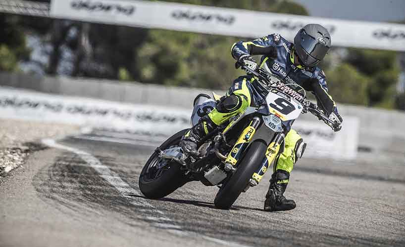 Brillante actuación del onubense Paquito Gómez en la prueba del Europeo de Supermotard en Alcarrás.