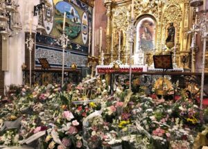 Ofrenda Floral a la Virgen de la Cinta