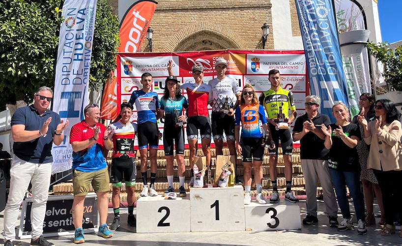 Los vencedores de la XXII Ruta Ciclista BTT Gran Premio Villa de Paterna.