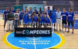 El Ciudad de Huelva llega a la Liga reforzado tras ganar la Copa Diputación de Cádiz de baloncesto. / Foto: @CiudadDeHuelva.