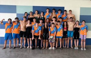 Componentes del Club Natación Huelva en la segunda jornada provincial de la Copa de Andalucía. / Foto: @CNHUELVA.