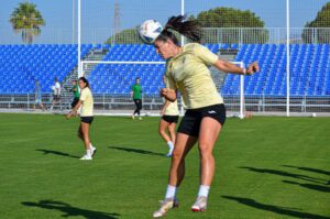 El Sporting prepara a fondo su partido del domingo ante el Madrid en el estadio Antonio Toledo. / Foto: @sportinghuelva.