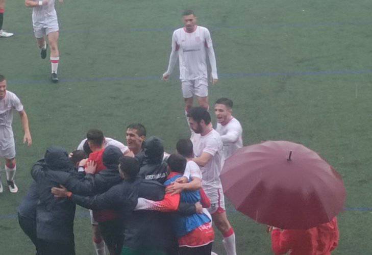 La Palma quiere prolongar ante el Ciudad de Lucena el 'chaparrón' de fútbol que ofreció en Ayamonte. / Foto: @LaPalmaCF.