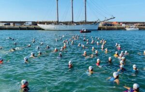 La prueba, celebrada en el Puerto Deportivo de Mazagón, comenzó con un sector de natación de 750 metros.