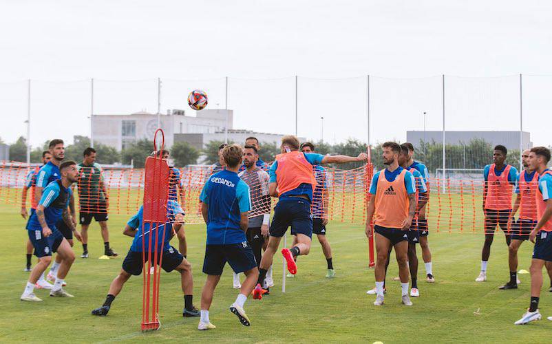 El Recre ha preparado con ganas su partido de este domingo en Can Misses ante el Ibiza. / Foto: @recreoficial.