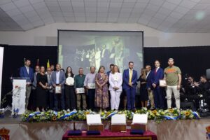 La Asociación de Empresarios de Beas entrega sus premios