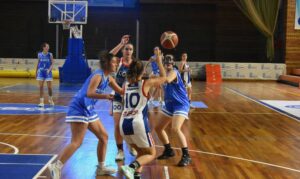 Un complicado partido espera al Ciudad de Huelva femenino el sábado en Sevilla ante el líder, Colegio Claret. / Foto: CD Huelva La Luz.