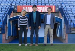 Begoña Calderón, Jesús Vázquez y Antonio Manuel Carrasco Moreno, miembros del consejo de administración del Recre, hicieron balance de sus 100 primeros días en el club. / Foto: @recreoficial.