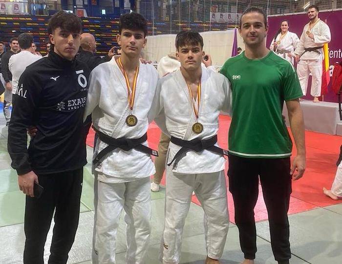 Representantes del Huelva TSV Judo en la Fase Sector Sur presentes en Guadalajara en la fase clasificatoria para el Nacional Absoluto. / Foto: @JudoHuelva1.