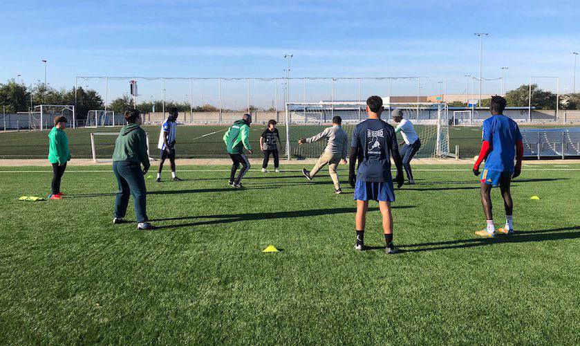 Los jugadores del Recre celebraron una actividad conjunta con el Instituto Andaluz de la Juventud en el regreso a los entrenamientos. / Foto: @recreoficial.