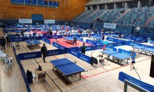 El Palacio de Deportes 'Carolina Marín' alberga hasta el domingo el LXIX Campeonato de Andalucía de Tenis de Mesa.