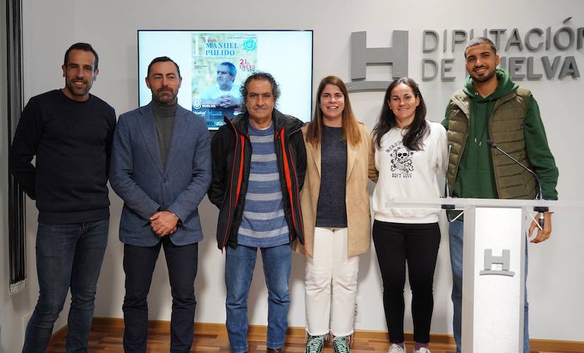 Un momento de la presentación del II Cross 'Manuel Pulido', prueba incluida en el Circuito Provincial Diputación de Huelva de campo a través, que se celebrará el domino.