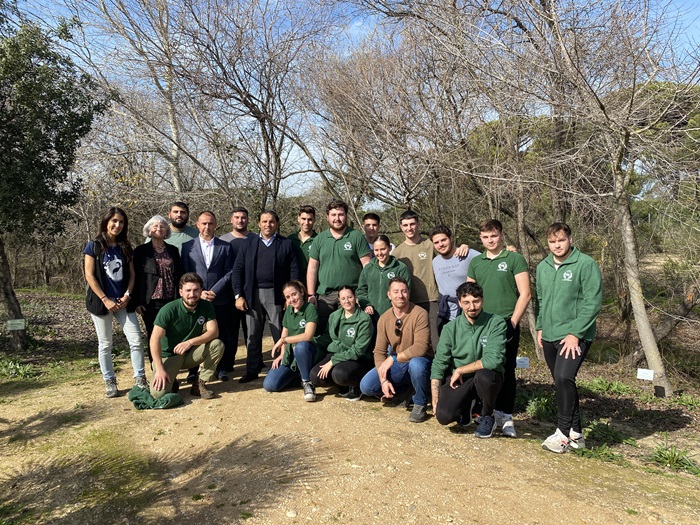 Los alumnos universitarios de FEADI celebran el Día Mundial de la Educación Ambiental