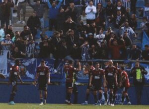 Los jugadores del Recre quieren brindar este domingo a su fiel afición un triunfo ante el Córdoba. / Foto: @recreoficial.