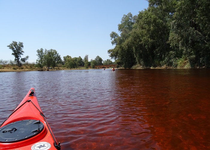 El río tinto en kayak