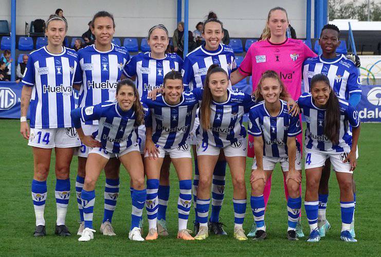 Formación inicial del Sporting Club de Huelva en su partido del domingo ante el Athletic Club. / Foto: @sportinghuelva.