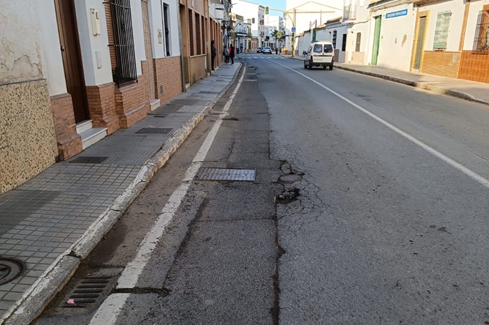 San Juan del Puerto pide la mejora de la A-5000 a su paso por el casco urbano