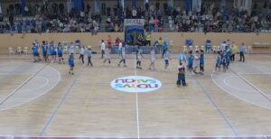 El Ciudad de Huelva Gestia supo hacer bueno el amplio marcador de la ida y tras perder 'sólo' por diez puntos en Salou, seguir en el play-off de ascenso a LEB Oro. / Foto: Captura imagen Canal FEB.