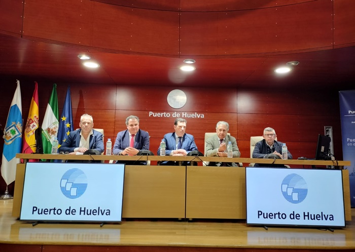 La Fundación Laboral de la Construcción forma a 1.500 alumnos en el centro situado en el Polígono Industrial de la Punta del Sebo, situado en la zona de servicio portuaria