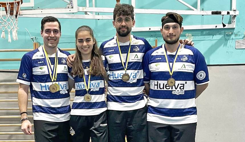 Representantes del IES Bádminton La Orden en el Andalucía Top TTR Absoluto celebrado en Alhaurín de la Torre (Málaga). / Foto: @CBIESLAORDEN.