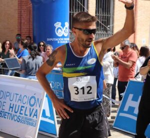 Ganador de la categoría Absoluta de la prueba celebrada en San Juan del Puerto, Joao Fernández.