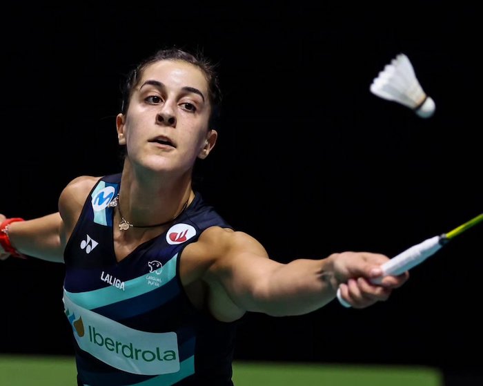 Carolina Marín dijo adiós al Abierto de Singapur tras caer con la tailandesa Pornpawee Chochuwong en dos sets. / Foto: Badminton Photo.