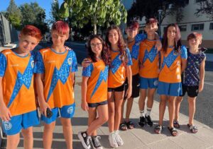 Deportistas del Club Natación Huelva que están tomando parte en Ciudad Real en el Campeonato de España Alevín. / Foto: @CNHUELVA.