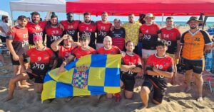 El equipo moguereño, brillante campeón del torneo de rugby celebrado el pasado fin de semana en Punta Umbría. / Foto: @HrugbyUnion.