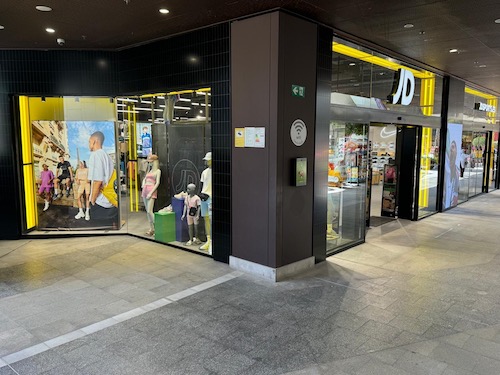 JD Sports abre sus puertas en Holea