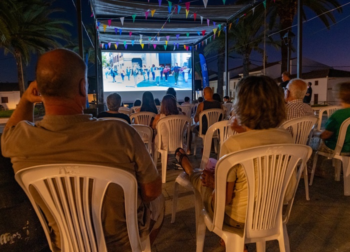 Cine en el pueblo