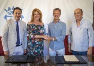 Ayuntamiento de Huelva y la Hermandad del Rocío