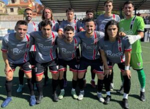 El Rociana buscará un nuevo triunfo en casa, este domingo ante el Cádiz Balón. / Foto: @CDRociana.