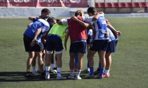 Tras la derrota sufrida en Ceuta los bollulleros cierran filas para superar el domingo el difícil escollo del Ciudad de Lucena. / Foto: @bollulloscf1933.