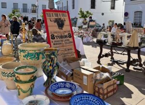 Feria de Antigüedades y Decoración